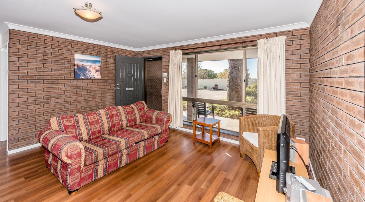 Intown Apartments Geraldton Extérieur photo