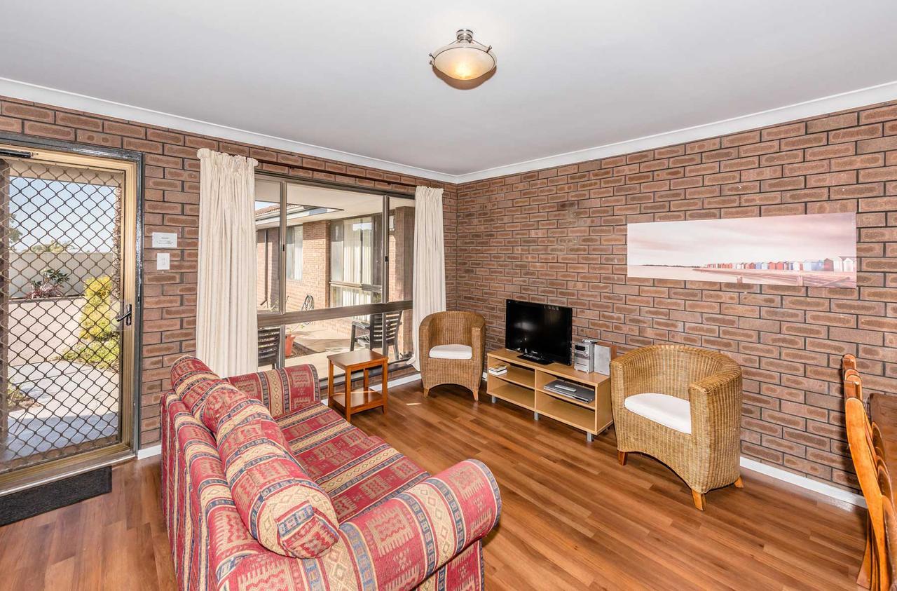 Intown Apartments Geraldton Extérieur photo