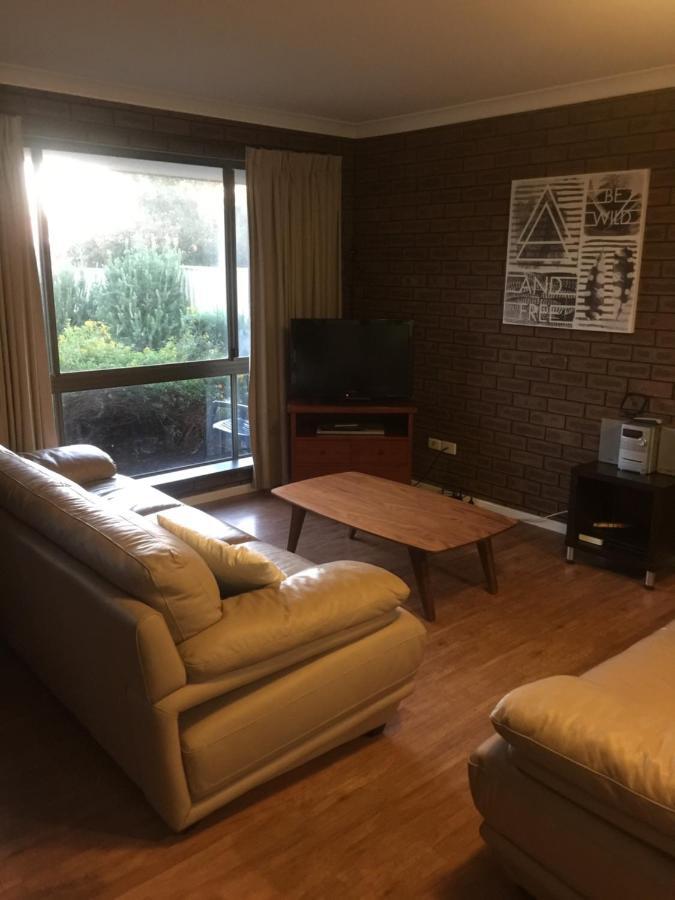 Intown Apartments Geraldton Extérieur photo